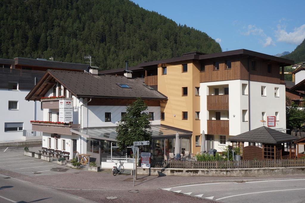 Appartement Treffpunkt Molini di Tures Bagian luar foto